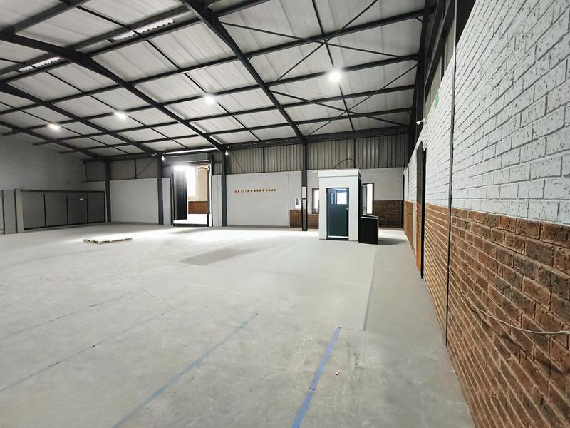 To Let Commercial Property for Rent in Southernwood Eastern Cape